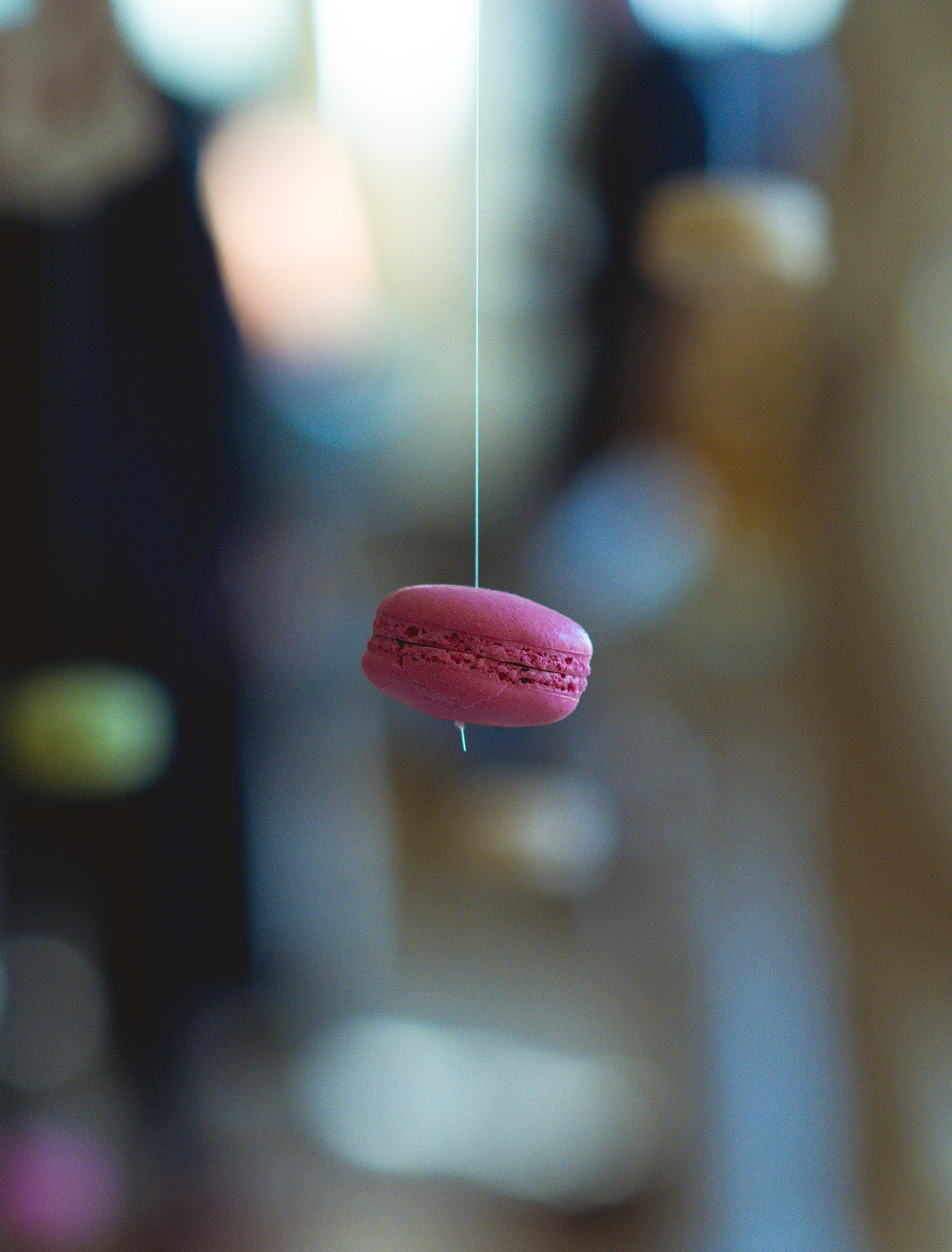 Un macaron suspendu