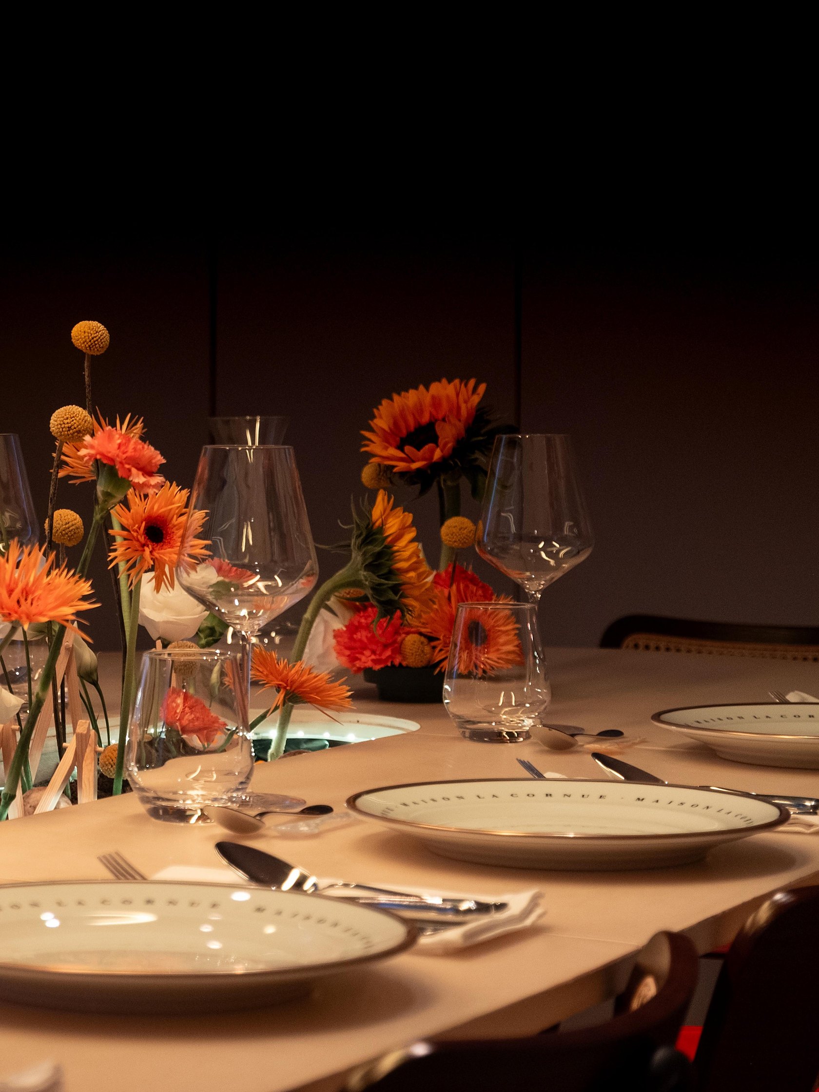 Table et fleurs